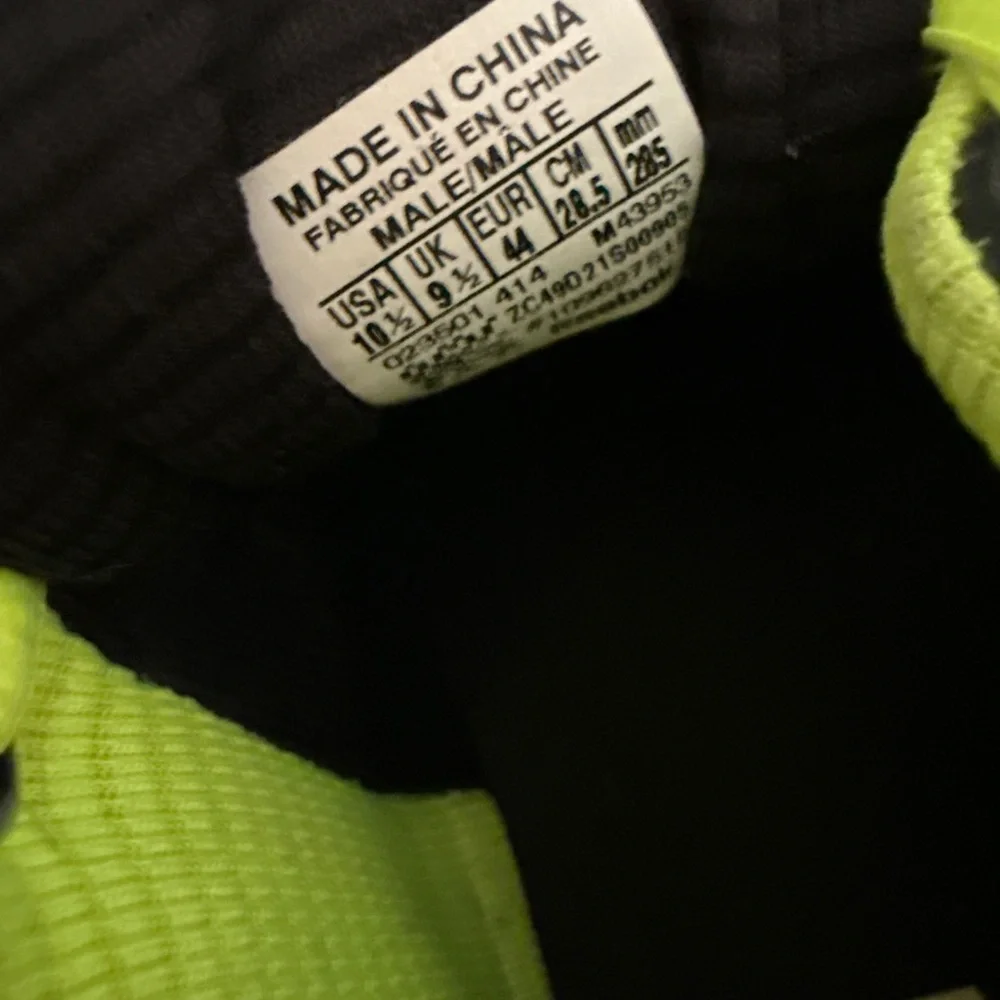 Reebok Lime Green Running Shoes - Picture 8 of 8